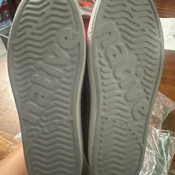 Girl Natives shoes in good condition - Picture 8 of 8